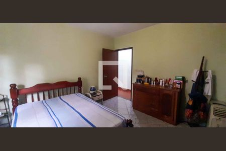 Quarto 1 de casa à venda com 3 quartos, 350m² em Santa Maria, Osasco