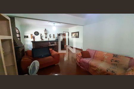 Sala de casa à venda com 3 quartos, 350m² em Santa Maria, Osasco