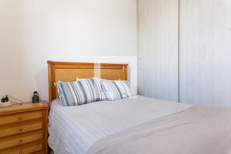 Quarto 1 de apartamento à venda com 2 quartos, 100m² em Cabral, Contagem