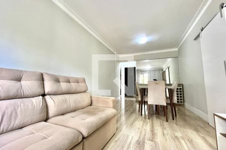 Sala de apartamento para alugar com 2 quartos, 65m² em Vila Alexandria, São Paulo