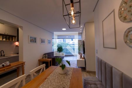 Sala de apartamento à venda com 2 quartos, 70m² em Empresarial 18 do Forte, Barueri