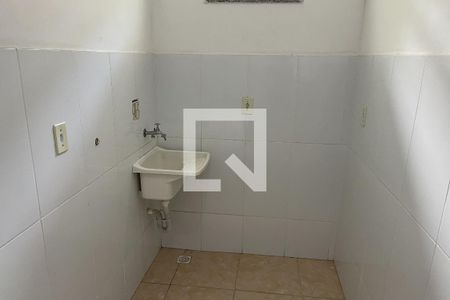Área de Serviço de casa para alugar com 1 quarto, 31m² em Vila Paula, Duque de Caxias