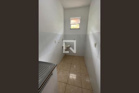 Área de Serviço de casa para alugar com 1 quarto, 31m² em Vila Paula, Duque de Caxias