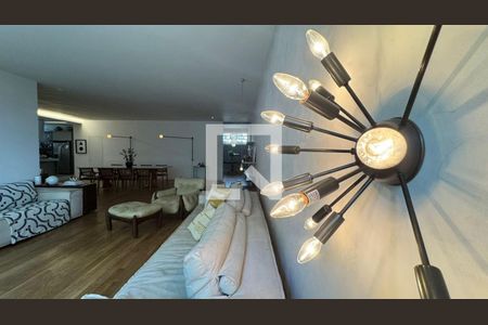 Apartamento à venda com 2 quartos, 200m² em Bela Vista, São Paulo