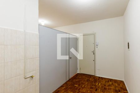 Sala de kitnet/studio para alugar com 1 quarto, 24m² em Santa Cecilia, São Paulo