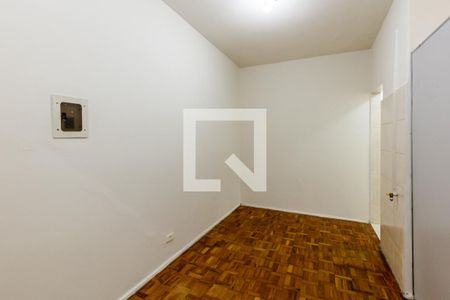 Sala de kitnet/studio para alugar com 1 quarto, 24m² em Santa Cecilia, São Paulo