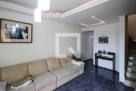 Sala de casa à venda com 3 quartos, 138m² em Vila Industrial, São Paulo