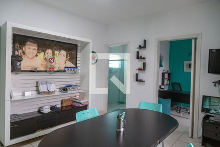 Suíte 1 de casa à venda com 3 quartos, 220m² em Vila Zamataro, Guarulhos