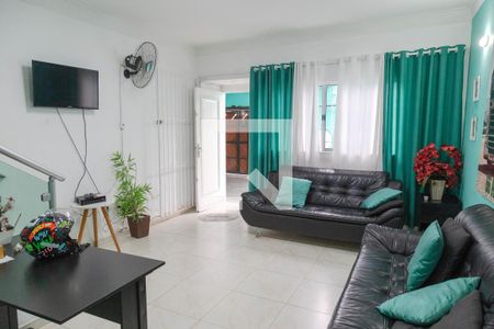 Sala de casa à venda com 3 quartos, 220m² em Vila Zamataro, Guarulhos