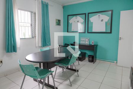 Suíte 1 de casa à venda com 3 quartos, 220m² em Vila Zamataro, Guarulhos