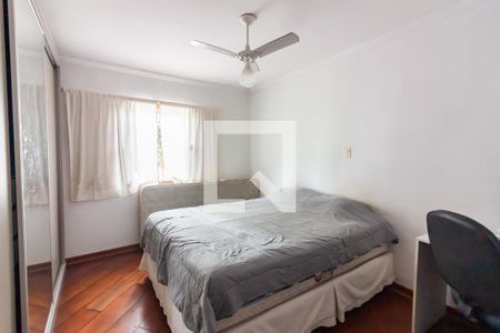 Quarto 1 de casa à venda com 2 quartos, 111m² em Km 18, Osasco