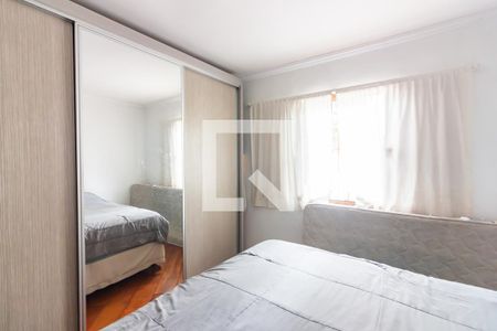 Quarto 1 de casa à venda com 2 quartos, 111m² em Km 18, Osasco