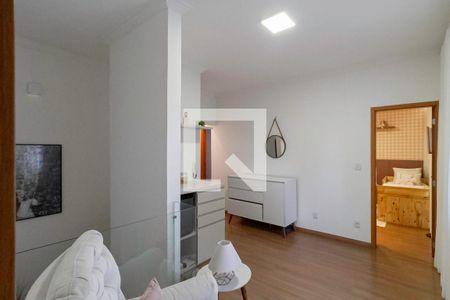 Sala 3 de casa à venda com 4 quartos, 321m² em Serrano, Belo Horizonte