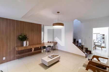 Sala 1 de casa à venda com 4 quartos, 321m² em Serrano, Belo Horizonte