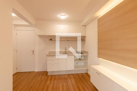 Sala/Cozinha de apartamento para alugar com 1 quarto, 30m² em Santa Quitéria, Curitiba