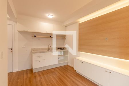 Sala/Cozinha de apartamento para alugar com 1 quarto, 30m² em Santa Quitéria, Curitiba