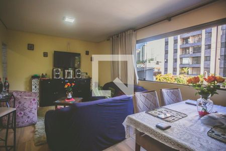 Sala de casa para alugar com 1 quarto, 60m² em São Judas, São Paulo