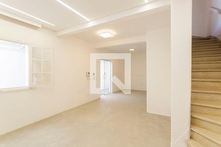 Sala de casa para alugar com 4 quartos, 180m² em Vila Olímpia, São Paulo