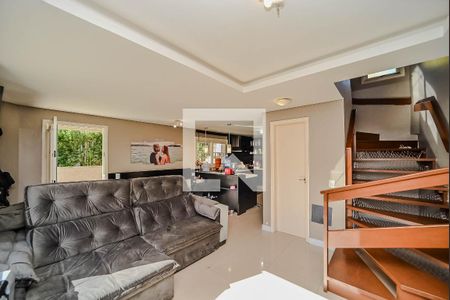 Sala de casa para alugar com 3 quartos, 240m² em Jardim Itu, Porto Alegre