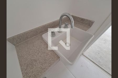 Banheiro de kitnet/studio à venda com 1 quarto, 28m² em Tucuruvi, São Paulo