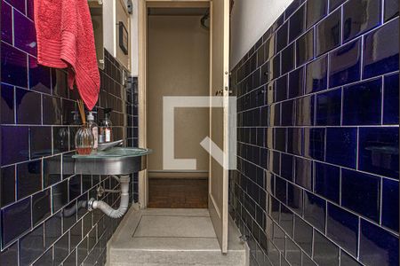 Lavabo de casa para alugar com 4 quartos, 300m² em Liberdade, São Paulo