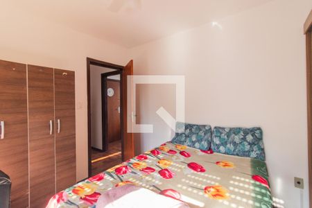 Quarto de apartamento à venda com 1 quarto, 42m² em Coronel Aparicio Borges, Porto Alegre