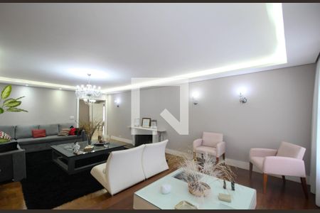 Sala 1 de casa para alugar com 8 quartos, 500m² em Jardim Guedala, São Paulo