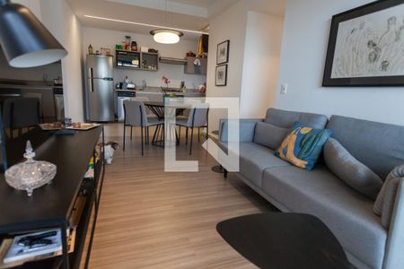 Sala de TV de apartamento para alugar com 2 quartos, 76m² em Vila da Serra, Nova Lima