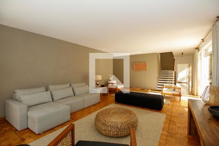 Sala de Estar de casa à venda com 4 quartos, 1300m² em Jardim das Bandeiras, São Paulo