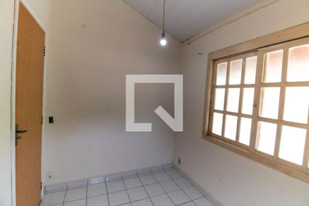 Quarto de casa para alugar com 1 quarto, 50m² em Maria Paula, Niterói