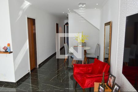 Sala de casa de condomínio à venda com 3 quartos, 180m² em Tanque, Rio de Janeiro