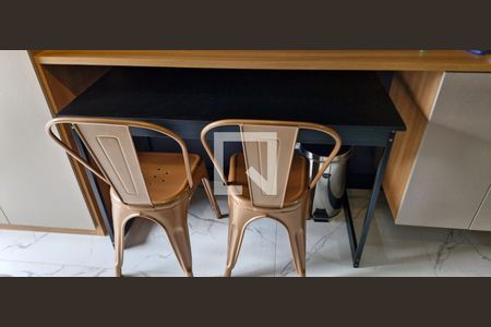 Cozinha de kitnet/studio para alugar com 1 quarto, 27m² em Pompeia, São Paulo