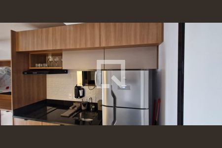 Cozinha de kitnet/studio para alugar com 1 quarto, 27m² em Pompeia, São Paulo