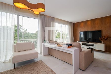 Sala de casa de condomínio para alugar com 4 quartos, 230m² em Jardim Monte Kemel, São Paulo