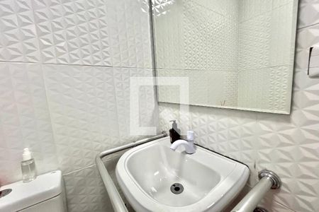 Lavabo de casa para alugar com 4 quartos, 340m² em Jabaquara, São Paulo