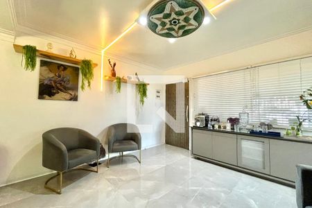 Sala de casa para alugar com 4 quartos, 340m² em Jabaquara, São Paulo