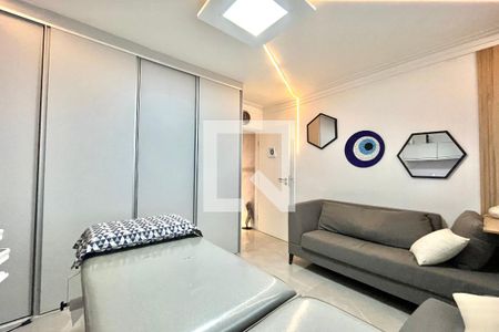 Quarto 1 de casa para alugar com 4 quartos, 340m² em Jabaquara, São Paulo