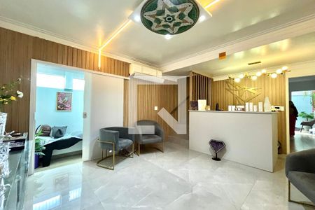 Sala de casa para alugar com 4 quartos, 340m² em Jabaquara, São Paulo