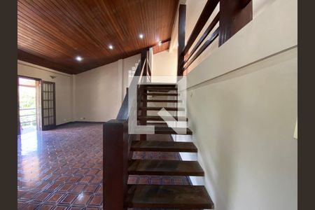 Sala de casa de condomínio à venda com 6 quartos, 704m² em Taquara, Rio de Janeiro