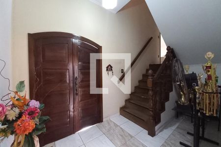 Hall de Entrada de casa à venda com 9 quartos, 600m² em Vila Joaquim Inacio, Campinas