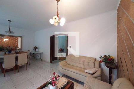 Sala de casa à venda com 9 quartos, 600m² em Vila Joaquim Inacio, Campinas