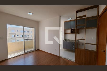 Sala de apartamento à venda com 2 quartos, 49m² em Jardim Carolina, Jundiaí