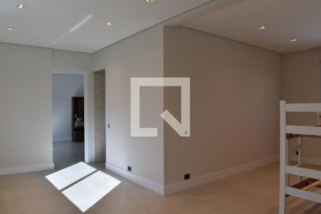 Sala de casa para alugar com 4 quartos, 540m² em Cascatinha, Curitiba