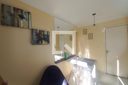 Sala de apartamento à venda com 2 quartos, 53m² em Loteamento Parque São Martinho, Campinas