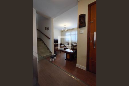 Foto 17 de casa à venda com 2 quartos, 180m² em Vila Monumento, São Paulo