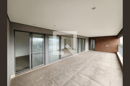 Varanda de apartamento à venda com 5 quartos, 245m² em Ibirapuera, São Paulo