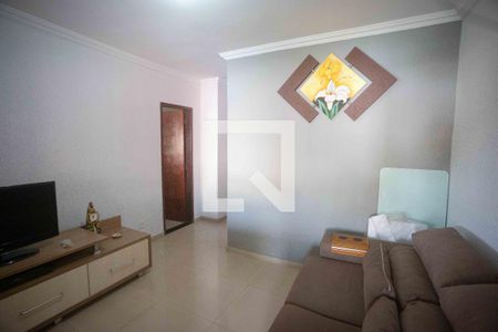 Sala de casa à venda com 3 quartos, 400m² em Estrela do Oriente, Belo Horizonte