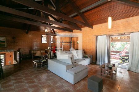 Sala de casa para alugar com 5 quartos, 555m² em São Luiz, Belo Horizonte