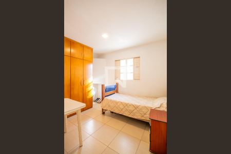 Quarto 2 de casa à venda com 3 quartos, 310m² em Conceicao, Osasco