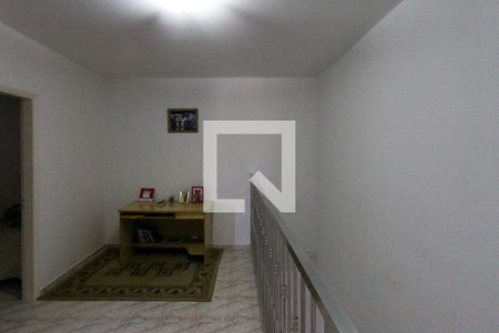 Corredor de apartamento à venda com 2 quartos, 176m² em Vila Santa Virginia, São Paulo